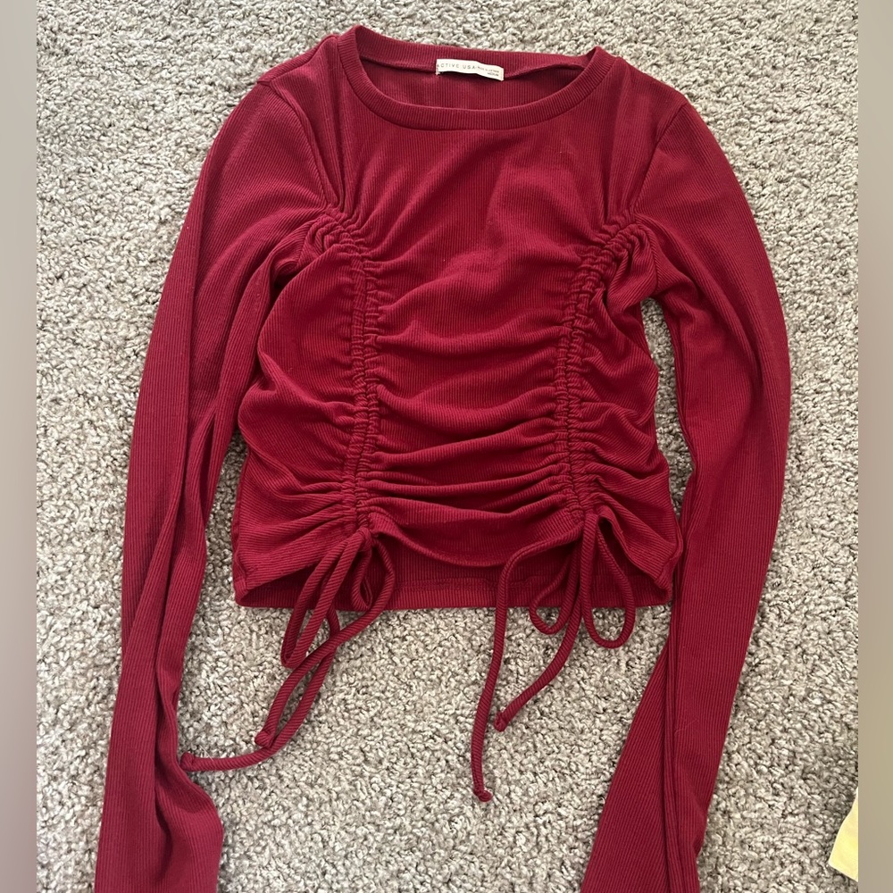 Cute red cinch tie long sleeve!